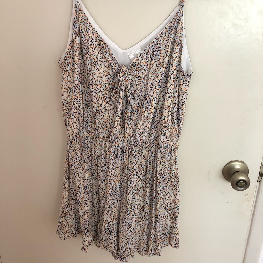 Cute summer romper. Worn once